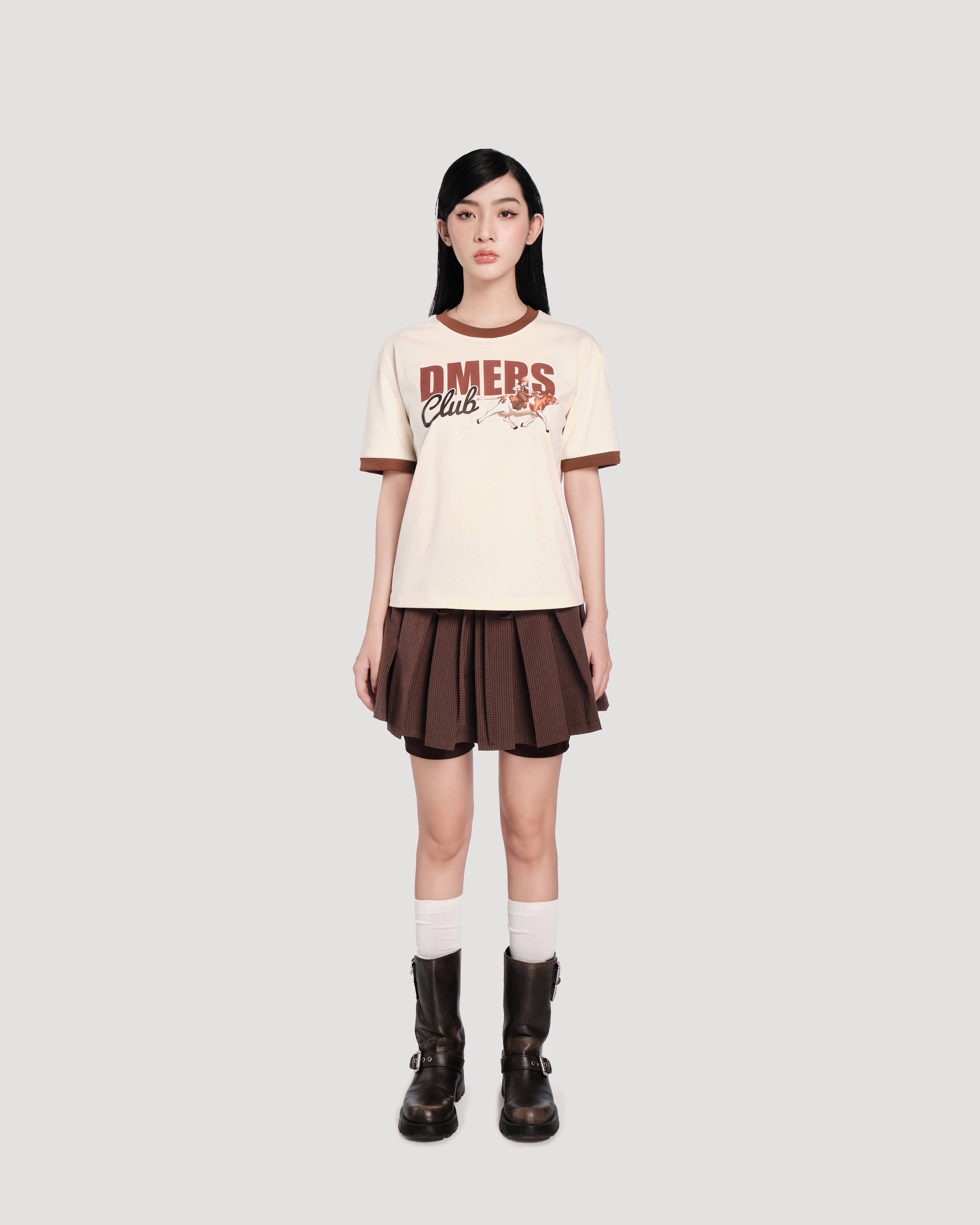 Con Bo Cuoi Boxy Tee